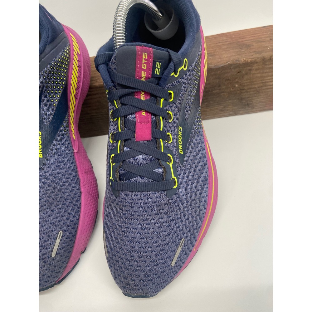 Brooks Adrenaline GTS 22 Womens Running Shoes Purple Pink Sneakers 1203531B435 - Picture 3 of 14
